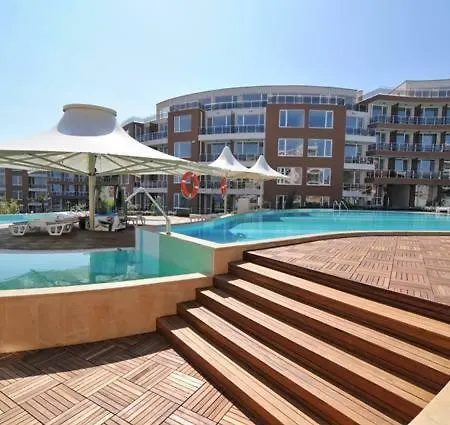 Del Sol - Sunny Island Complex Apartmán *