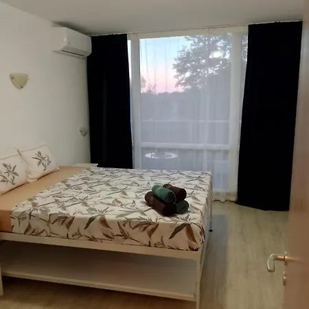 Del Sol - Sunny Island Complex Апартаменты