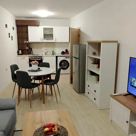 Del Sol - Sunny Island Complex Apartmán *